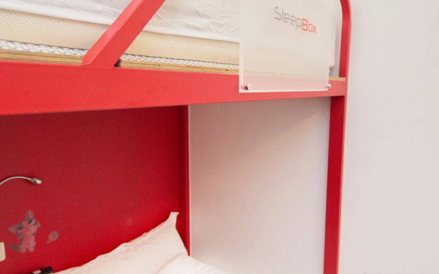 SleepBox Hotel - Ximen