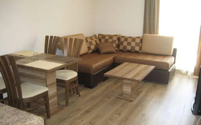 Mellia Ravda Apartments