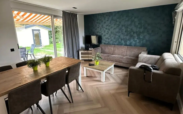 Holiday Home Zevenhuizen Near Rottemeren