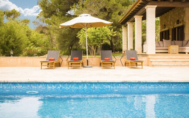 Residence by G Villa Es Puig dels Vents