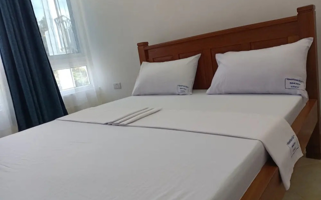 1-bedroom Apartment With Pool View, Beach Experien