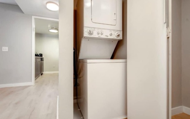 Global Luxury Suites at Monroe