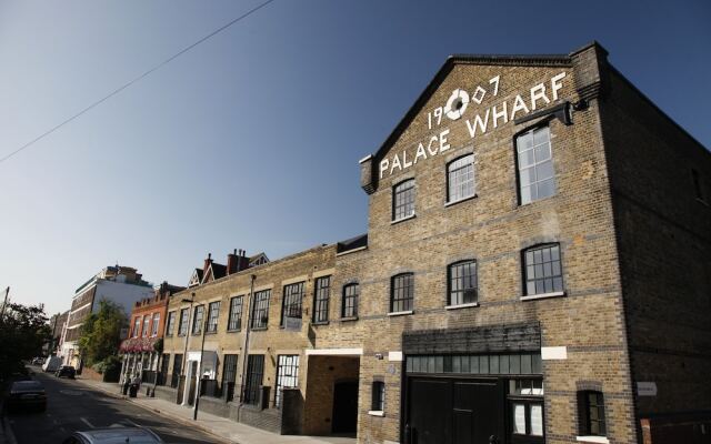 Palace Wharf Apartments