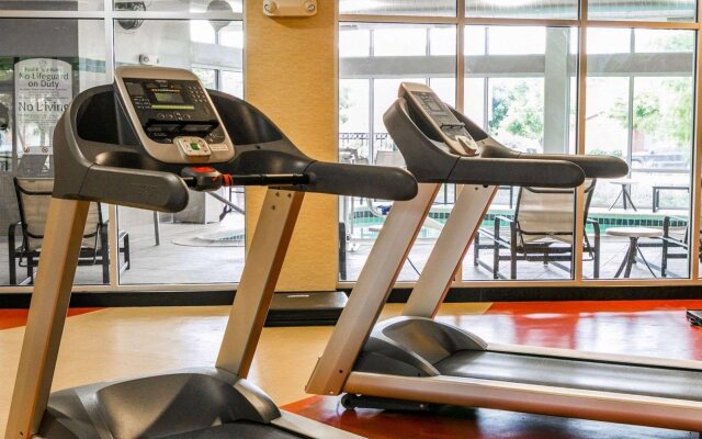 Cambria Hotel Fort Collins