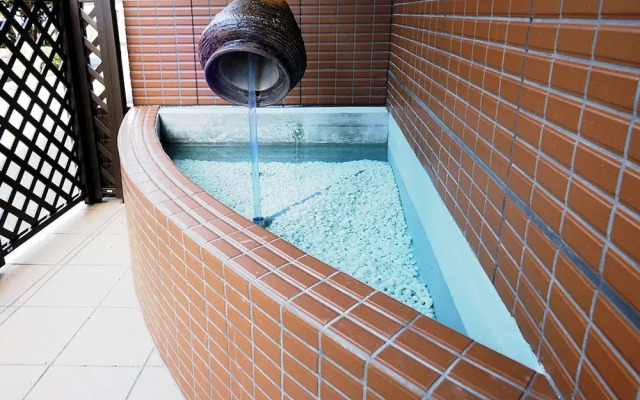 Toyoko Inn Iseshi Eki