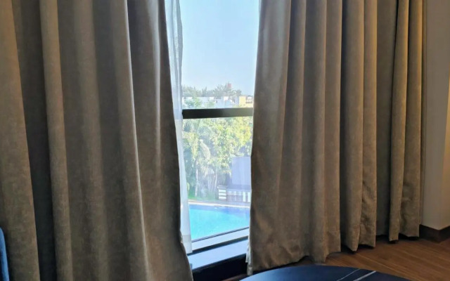 Mh1 Resort