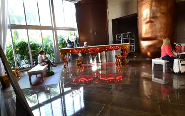 Icon by Design Suites Miami