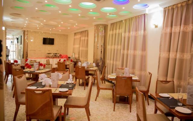 Jaromax Palace Hotel