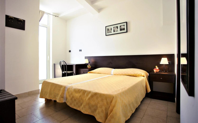 Hotel Marabel