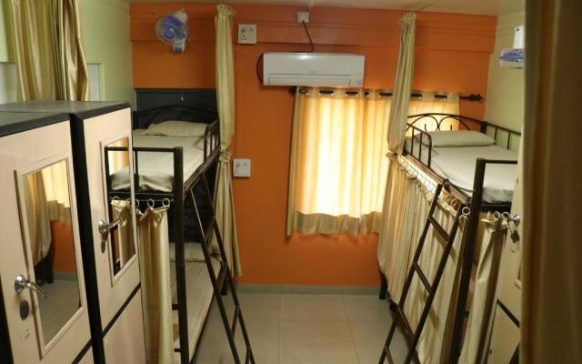 Ashirwad Guest House (Male Only)