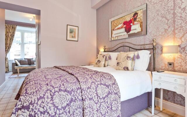 Bowness Bay Suites - Adults only