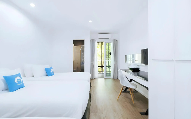 Blu Monkey Bed & Breakfast Phuket