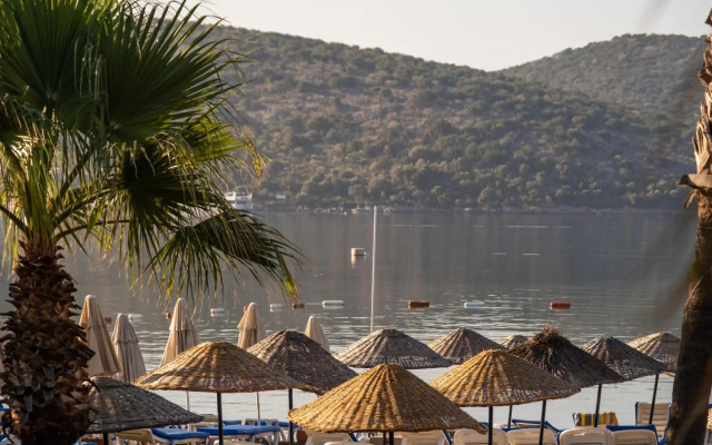 Costa Bitezhan Hotel