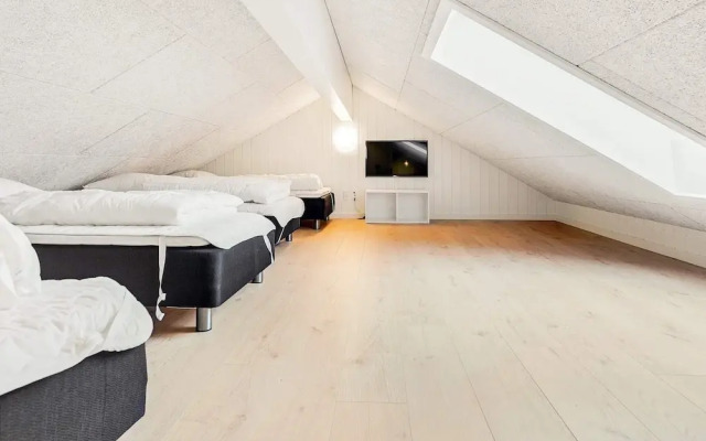 16 Person Holiday Home in Vaeggerlose