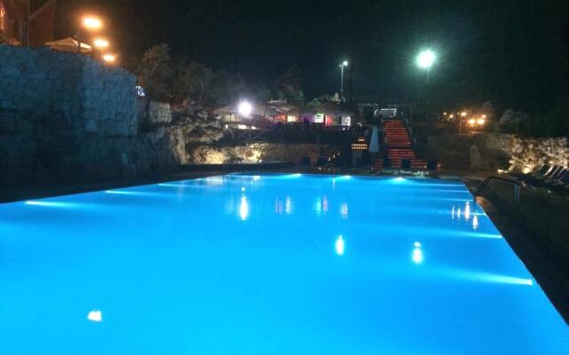 Olive Gardens Resort