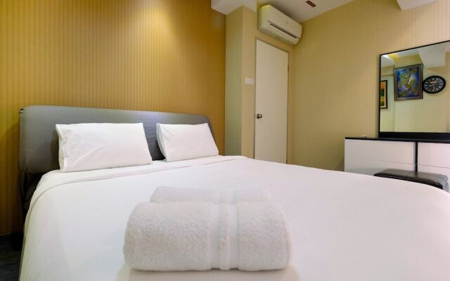 Homey 2BR at Green Bay Pluit Apartment near Mall