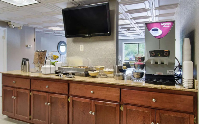 Quality Inn and Suites