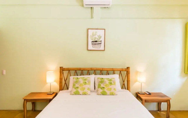 Hotel Mariposa