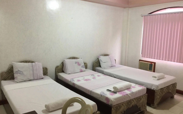 OYO 426 Coco Grove Tourist Inn