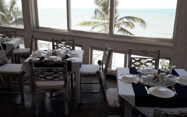 Tamu Beach Resort