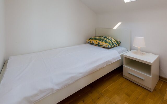Apartment Pericic Zuti