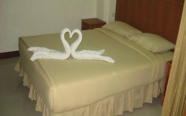 Mayor Cha-am Hotel – Guest Rooms – Cha-am