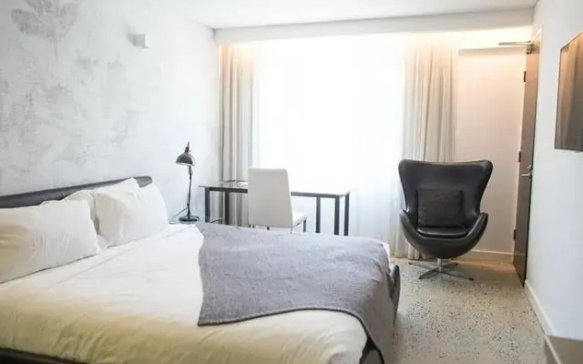The Nest - Elegant Private Room Near The City + Roof Terrace