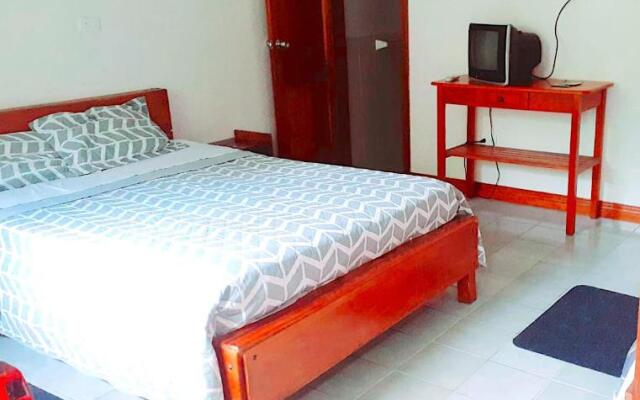 Hostal El Colibri