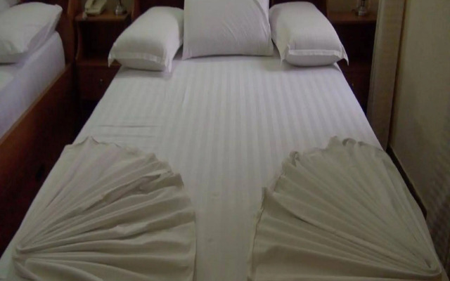 Milano Tourist Rest Hotel