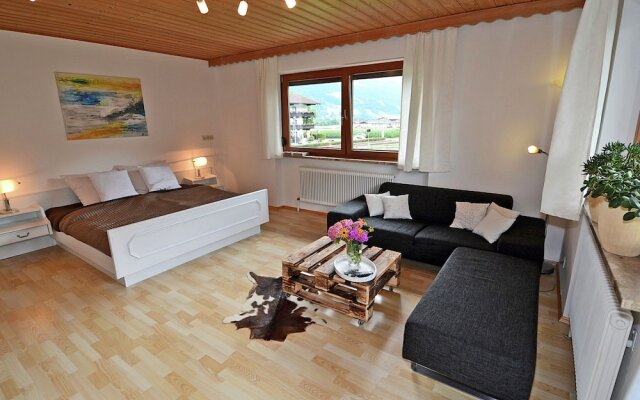 Contemporary Hillside Holiday Home in Schlitters