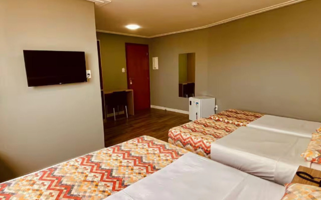 Porto Salvador Hotel