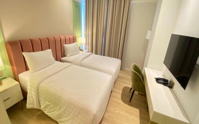 Maia Hotel