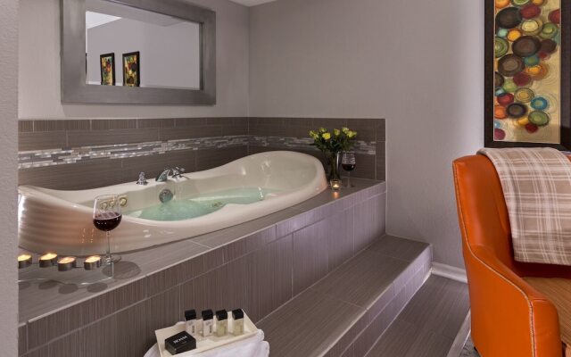 Huron House Bed and Breakfast