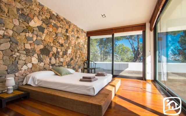Abahana Villas Beach House