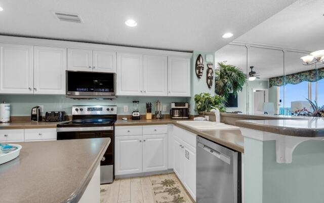 Majestic Beach Towers 2-1305