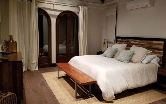 Casa De Noche Five Bedroom Villa