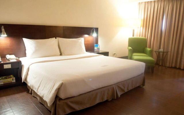 Pearl Garden Hotel