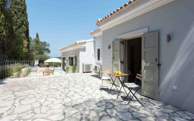 Villa Helonaki