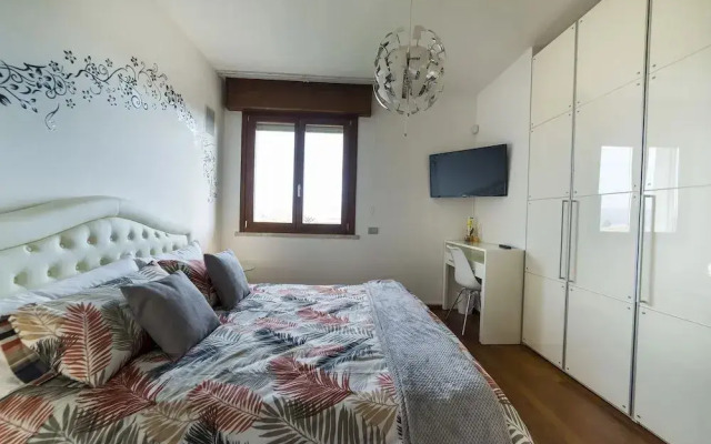Eden Island Bed  Breakfast