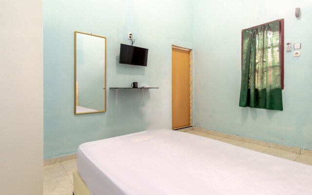 Arista Residence by OYO Rooms