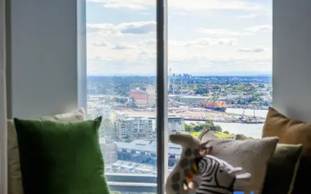 Seaside CBD/Luxury 3 bedrooms/6 people/2 parking spaces/Unbeatable view/Convenient transportation