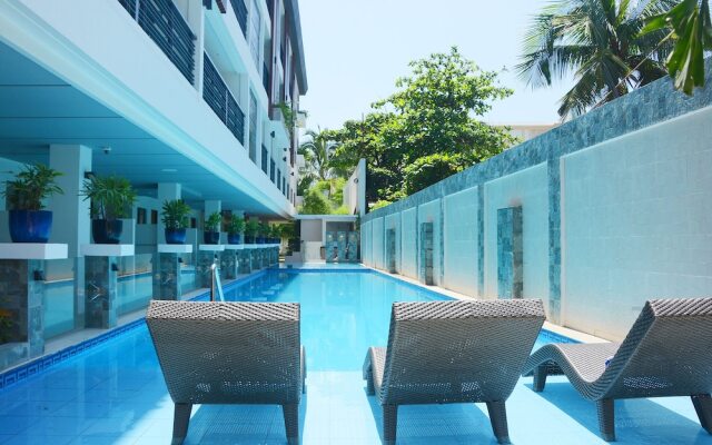 Commander Suites de Boracay