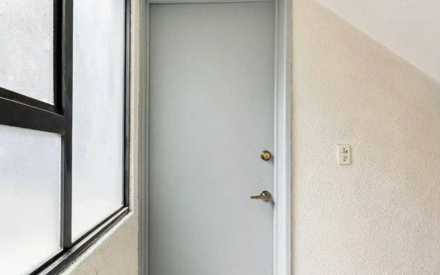 Cozy Roma Norte Flat - Parking- Wifi - Sleeps 6