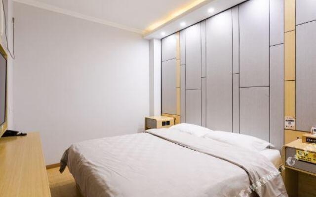 Spacebox Hotel (Beijing University of Technology)