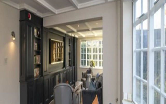 Pages Hotel  Guesthouse