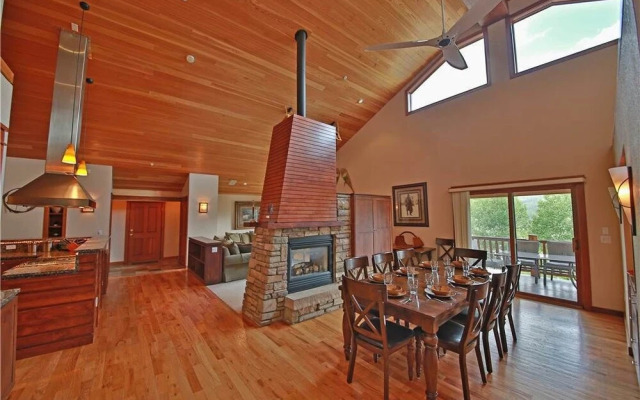 Ponderosa Penthouse - 3BR Penthouse - LLH 63786