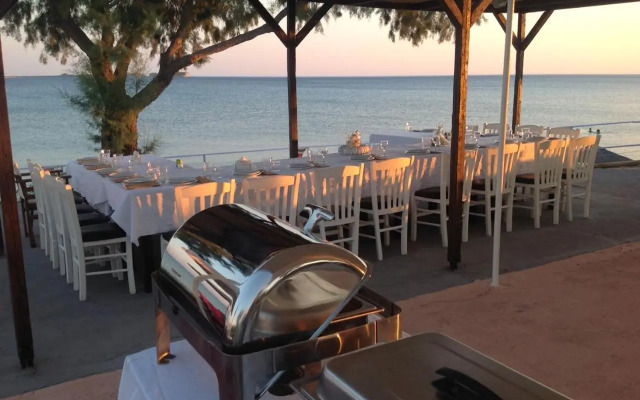 Kefalonia Beach Hotel & Bungalows