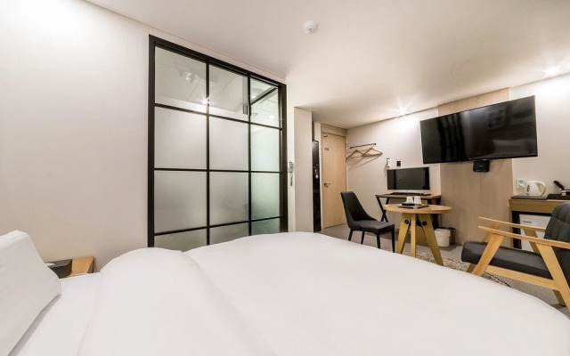 Seongnam Design XYM