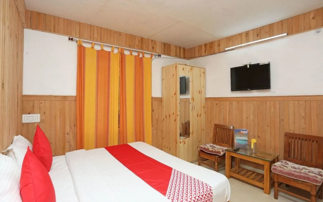 OYO 16895 Holiday Homes