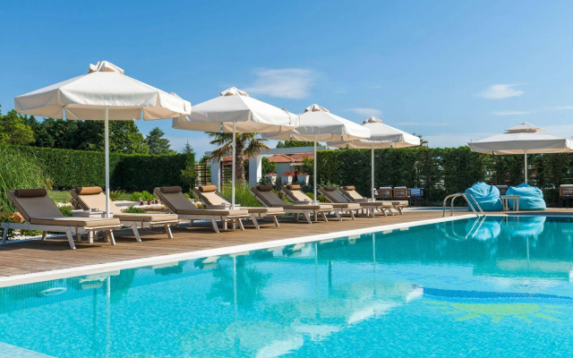 Lagaria Hotel & Apartments